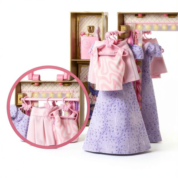 Mattel Wicked Glinda’s Glamorous Closet Playset with Mirror and Rack-4