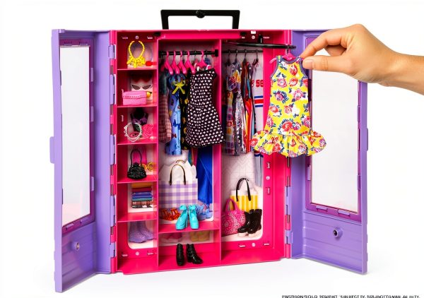 Barbie Fashionistas Closet Playset Small Purple Pink Double Door-1